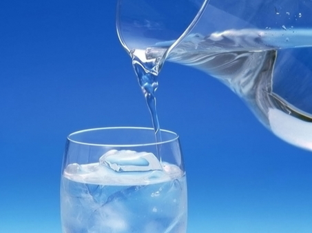 Կարելի՞ է արդյոք սառը ջուր խմել անմիջապես ուտելուց հետո