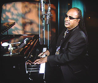 Սթիվի Ուոնդեր. Կենդանի լեգենդ, պայծառ մոլորակ...