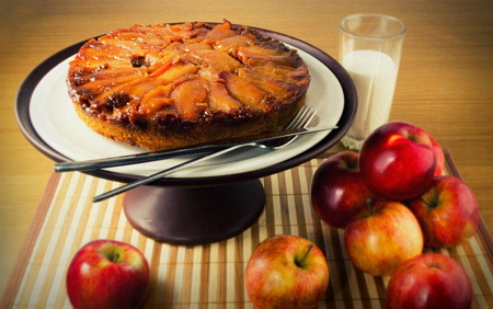 Դասական կարկանդակ՝ խնձորով