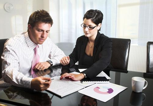 Սովորեք կարդալ մարմնի լեզուն